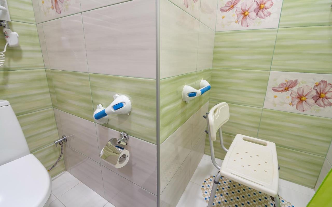 Colored Balloons - 3 Bedrooms, 3 Bathrooms, Equipped Large Apartments リヴィウ エクステリア 写真
