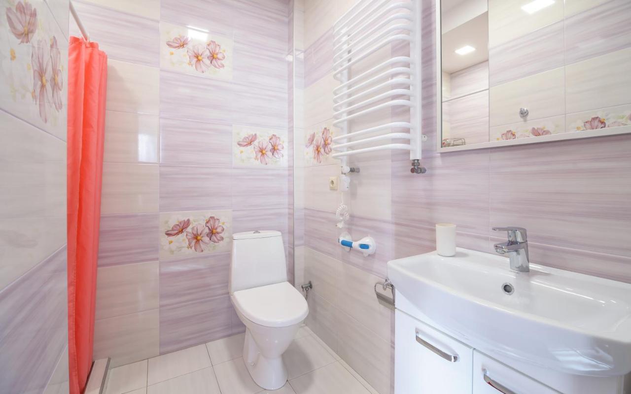 Colored Balloons - 3 Bedrooms, 3 Bathrooms, Equipped Large Apartments リヴィウ エクステリア 写真