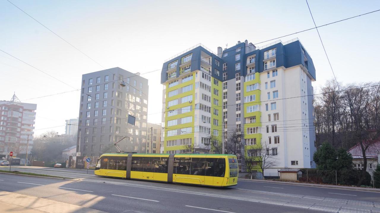 Colored Balloons - 3 Bedrooms, 3 Bathrooms, Equipped Large Apartments リヴィウ エクステリア 写真